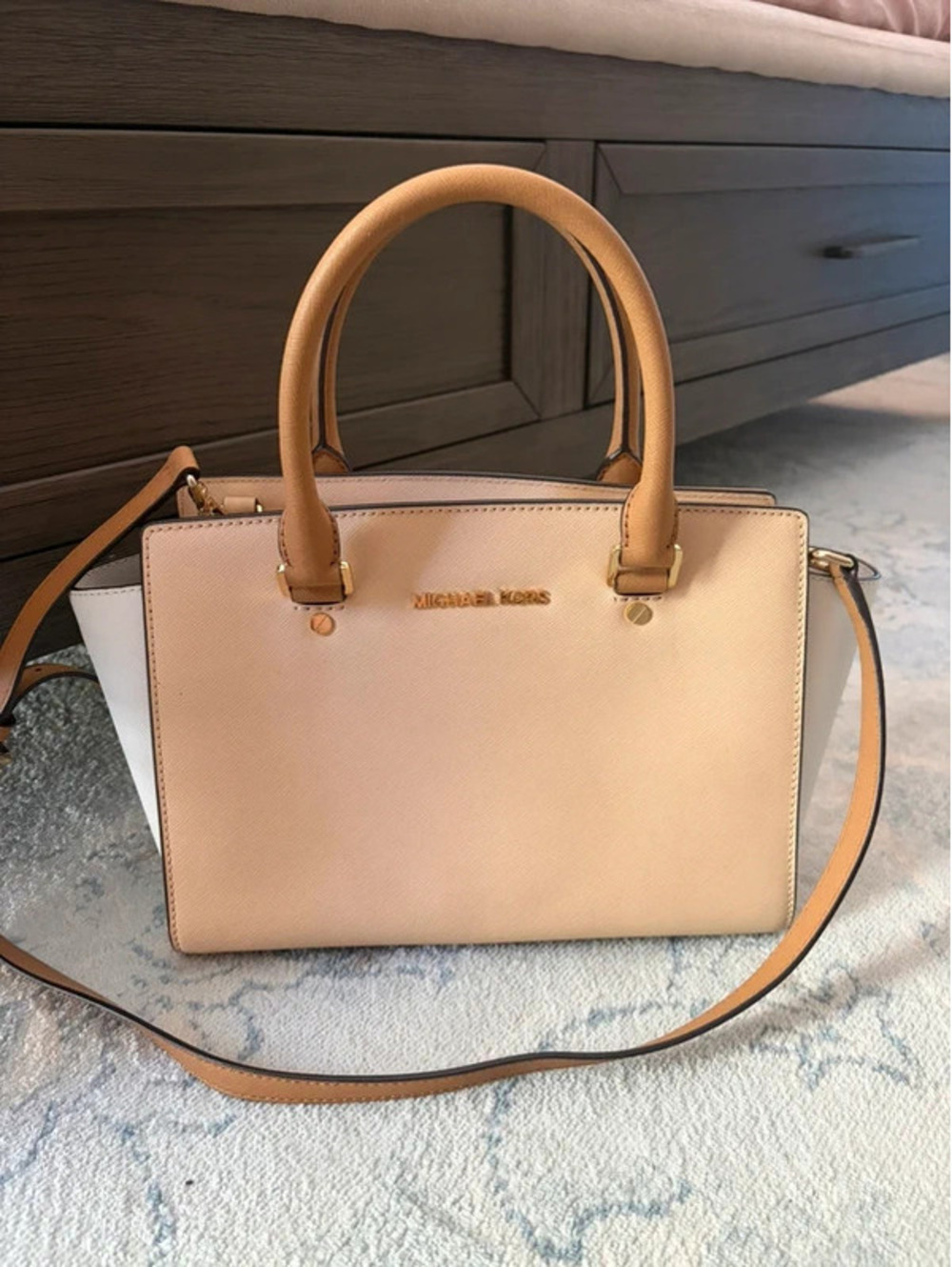 Michael Kors Satchel bag